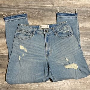 Abercrombie Women’s A&F Mom Jean
